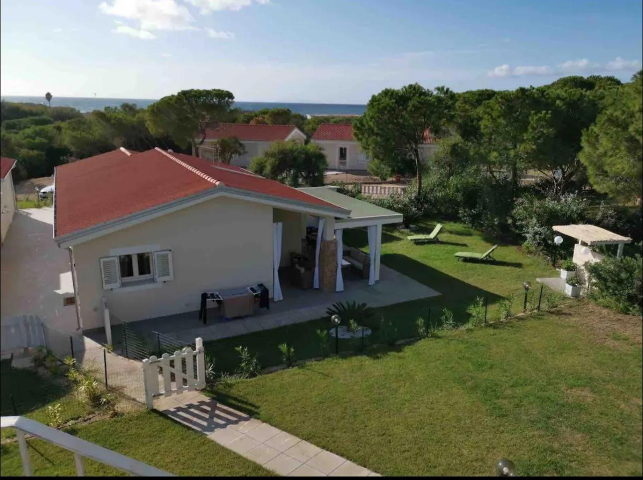 Magnifique Villa Neuve En Bord De Mer Сассари Экстерьер фото